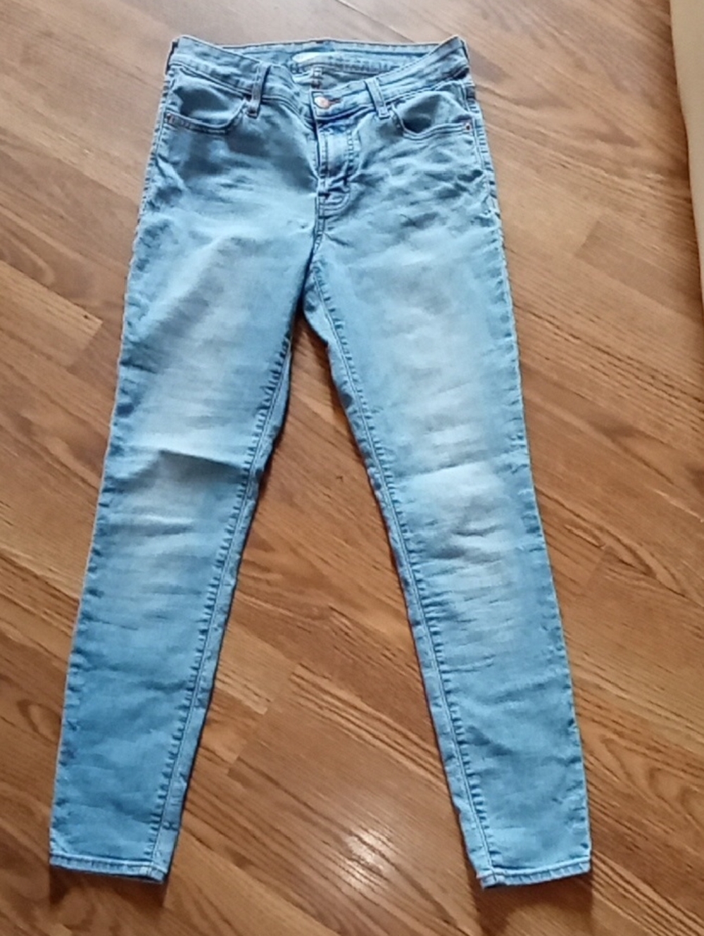Old Navy Light Wash Skinny Jeans
